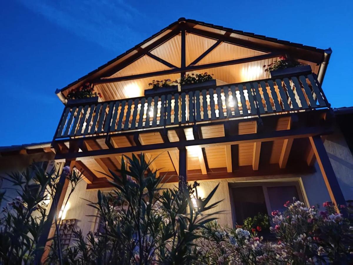 Hotel Haus Marika Siófok Exterior foto